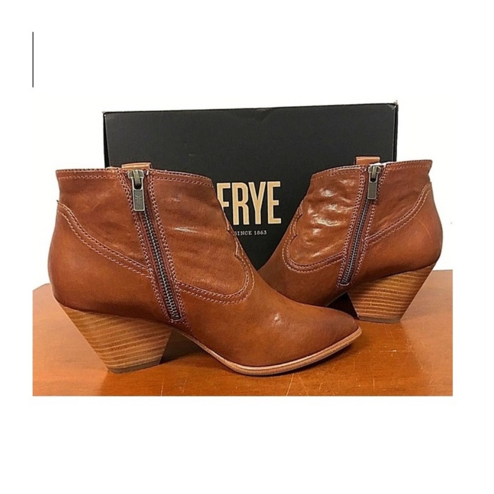Size 9.5 NEW FRYE Women’s Reina Bootie Cognac - Picture 2 of 4